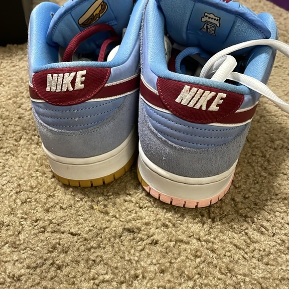 Size 12 SB Dunk Phillies! - Picture 5 of 7